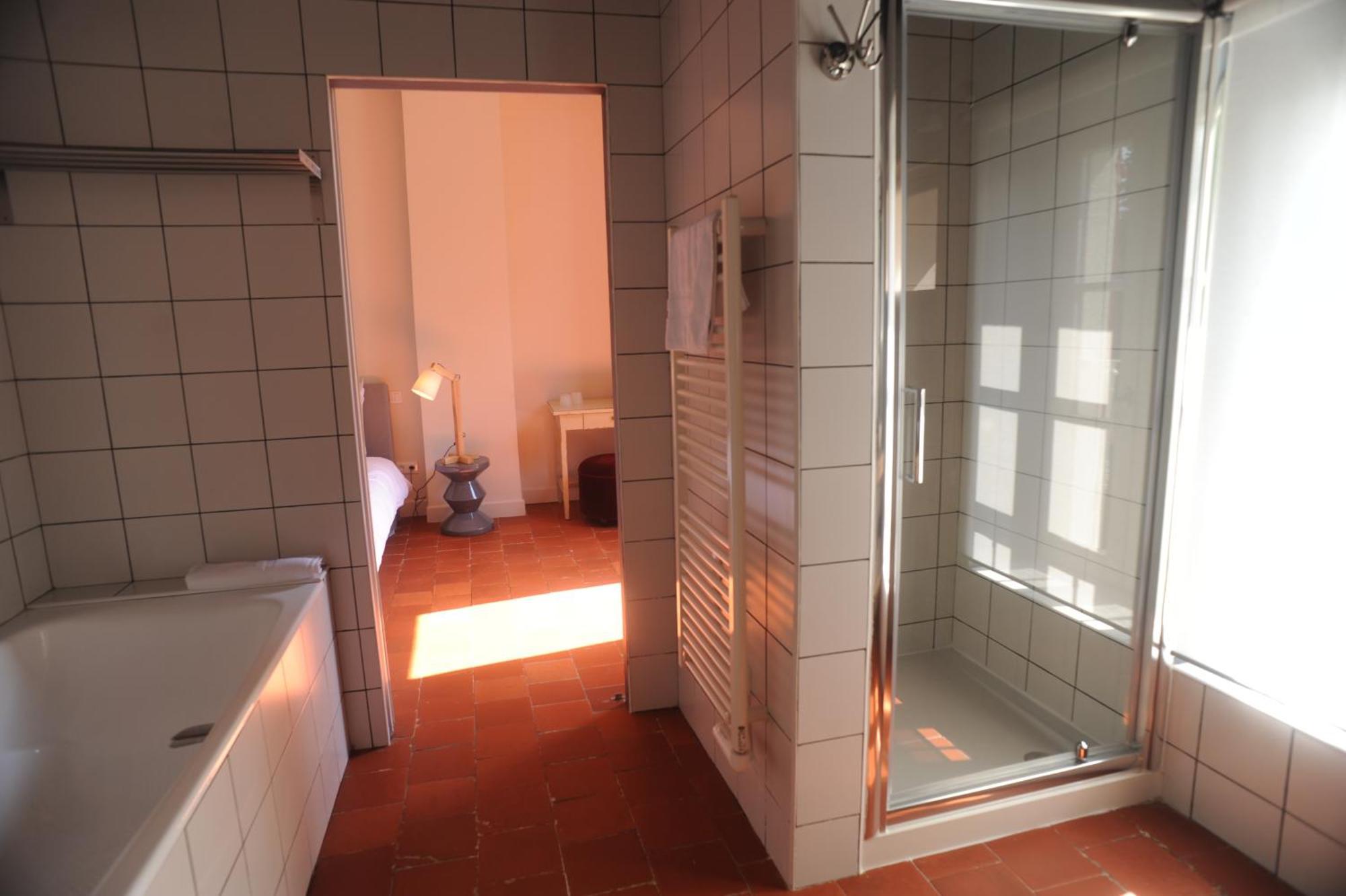 Les Chambres D'Andrea Marseillan  Luaran gambar