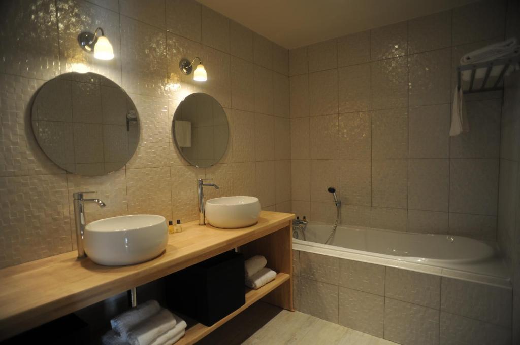 Les Chambres D'Andrea Marseillan  Bilik gambar